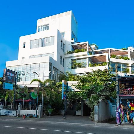 Refresh Hotel Hikkaduwa Eksteriør bilde