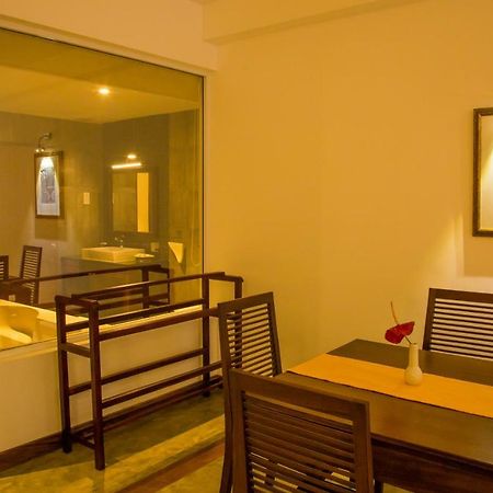 Refresh Hotel Hikkaduwa Eksteriør bilde