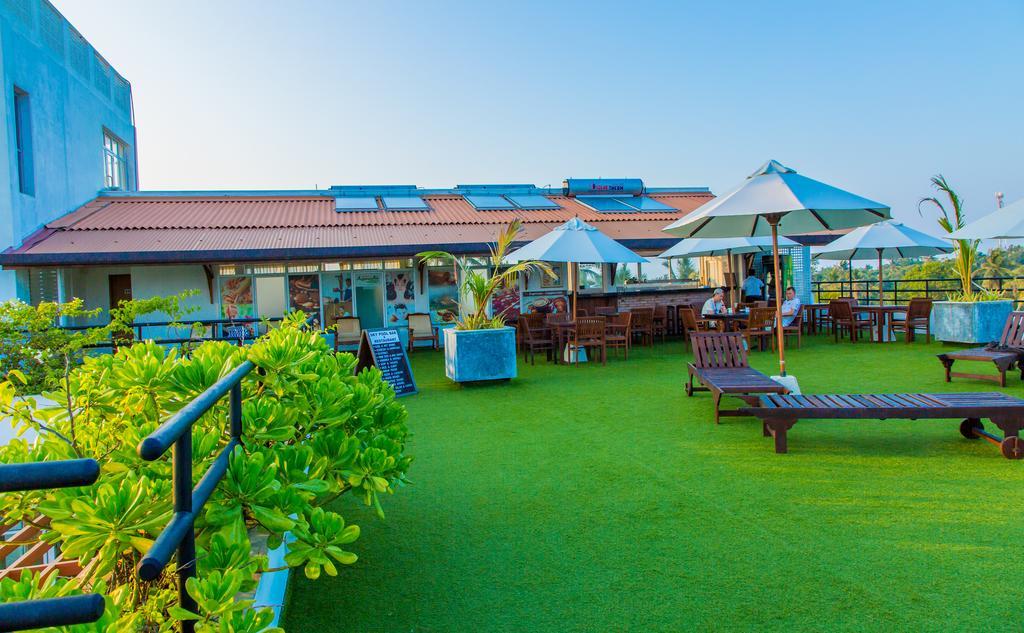 Refresh Hotel Hikkaduwa Eksteriør bilde